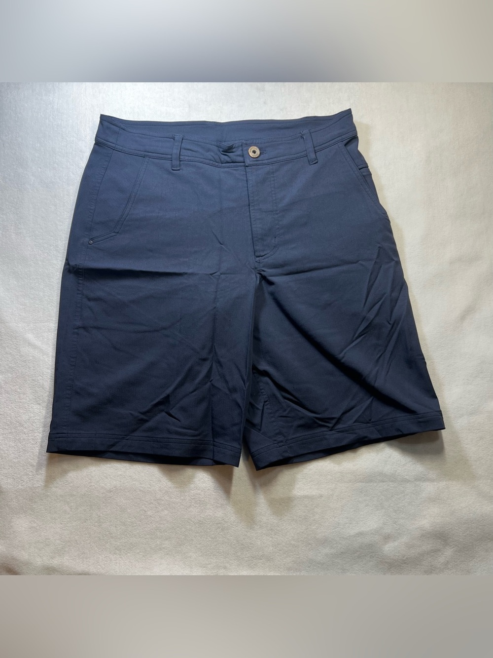 lululemon athletica Men's Dark Navy Performance Shorts (0070)
